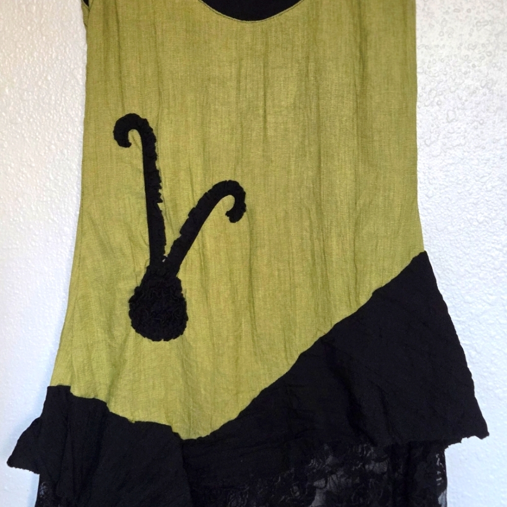 Unbranded sleeveless pea green and black dress size 1x